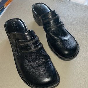 Like New! BOC slip ons